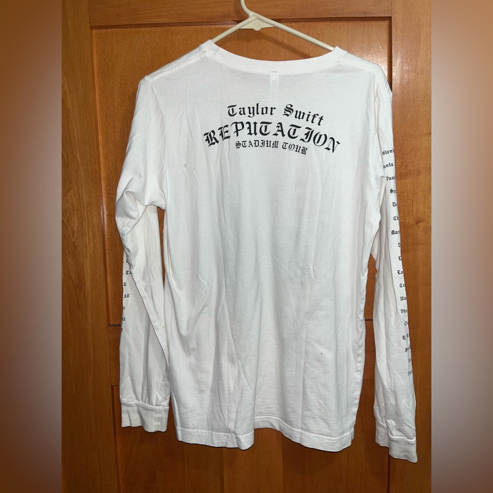 Taylor Swift Shirt Medium Country Pop Music Concert Tour Reputation Stadium - Picture 3 of 5